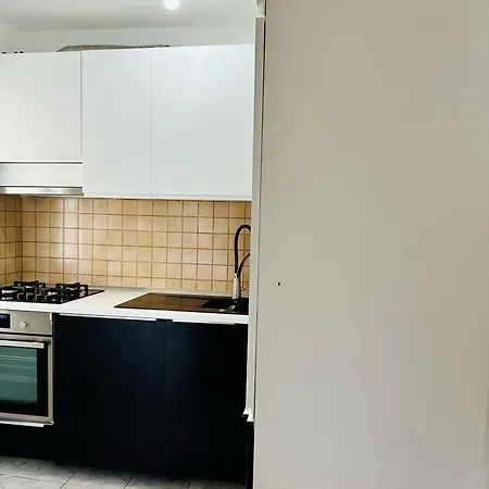 Victoria's Escape Apartment Vlore