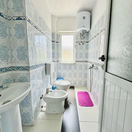 Victoria's Escape Vlore